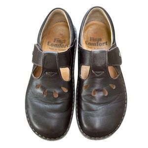 Finn Comfort Tofino Brown Leather Mary Janes Shoes‎